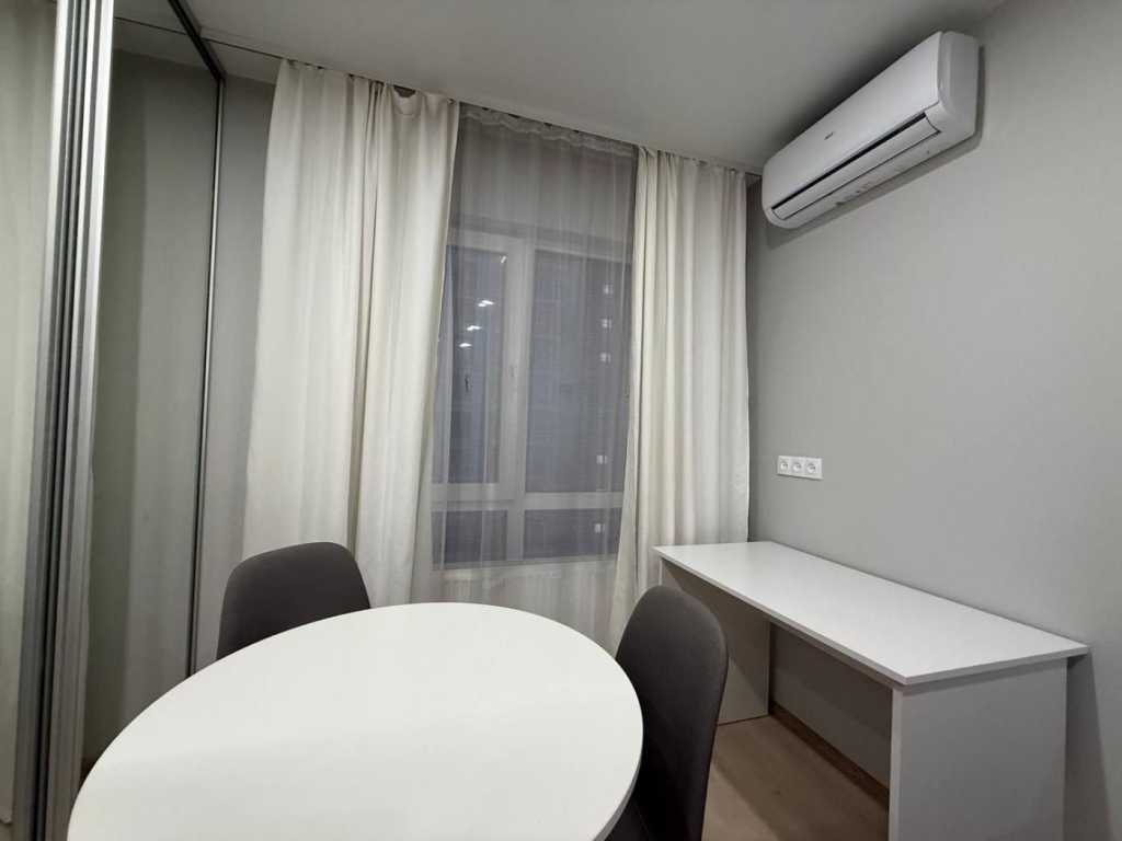 Продаж 1-кімнатної квартири 41 м², Михайла Максимовича вул., 28К