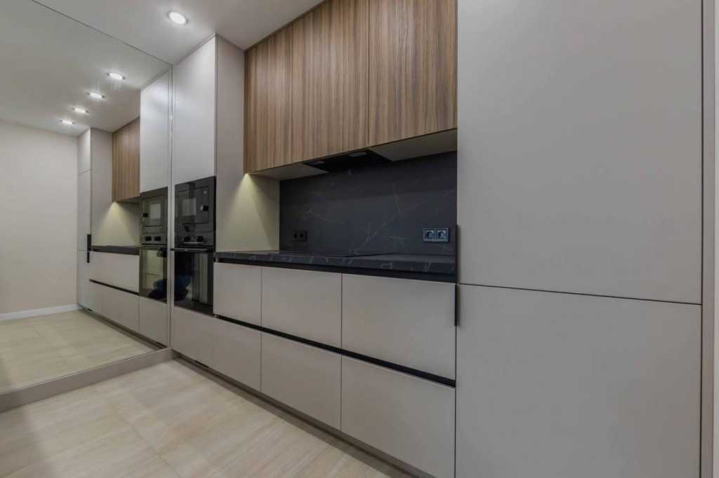 Продаж 2-кімнатної квартири 60 м², Михайла Максимовича вул.