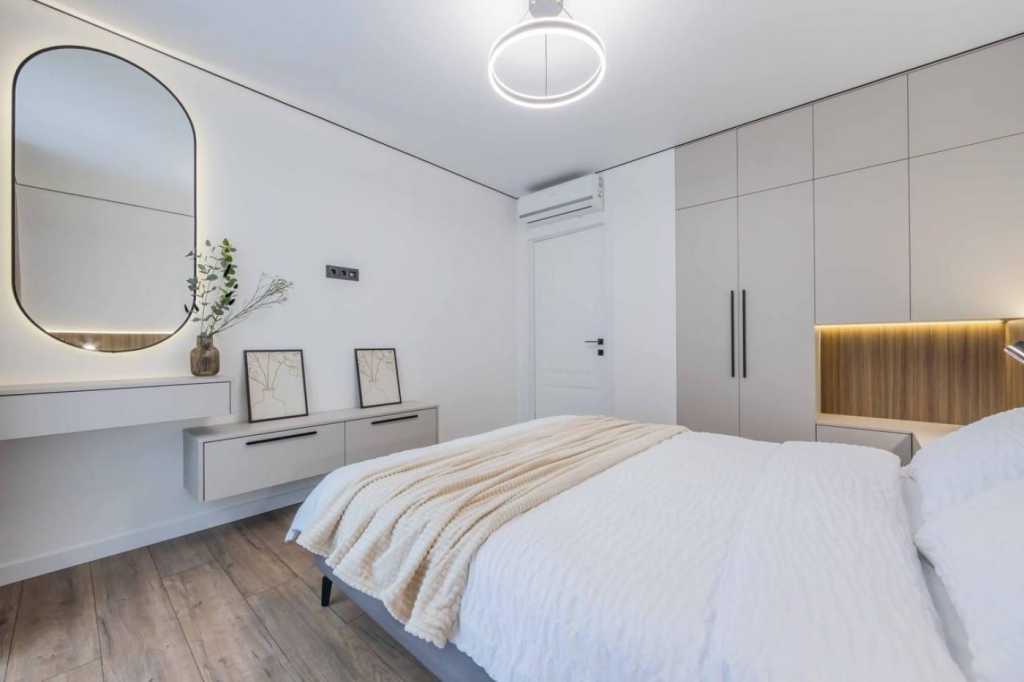 Продаж 2-кімнатної квартири 60 м², Михайла Максимовича вул.