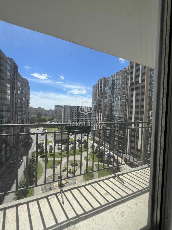 Продаж 1-кімнатної квартири 41.4 м², Академіка Заболотного вул., 148в