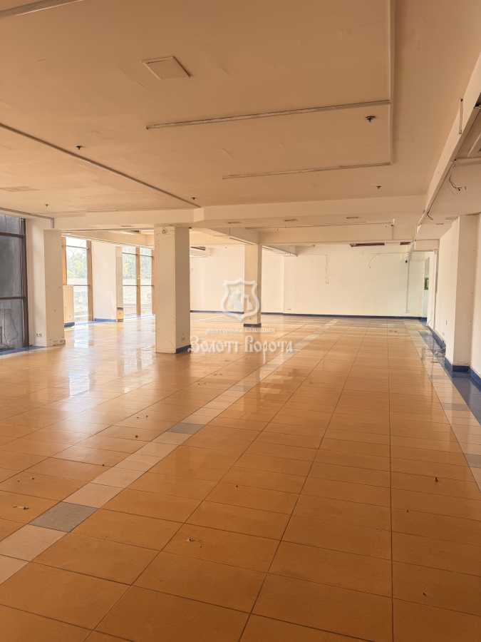 Продажа офиса 222 м², Берестейський, 136