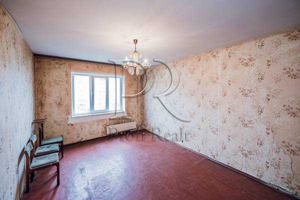 Продаж 3-кімнатної квартири 73 м², Каштанова вул., 8
