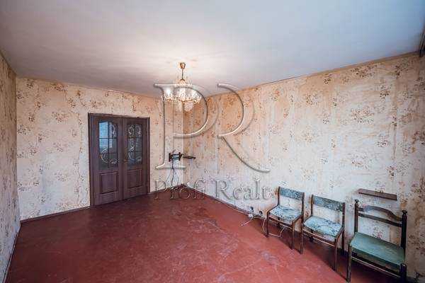 Продаж 3-кімнатної квартири 73 м², Каштанова вул., 8