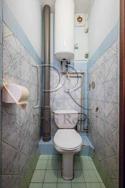 Продаж 3-кімнатної квартири 73 м², Каштанова вул., 8