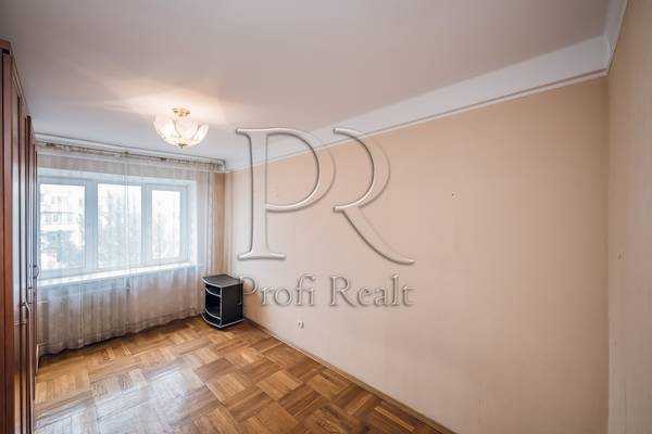 Продаж 3-кімнатної квартири 69 м², Велика Васильківська вул., 102