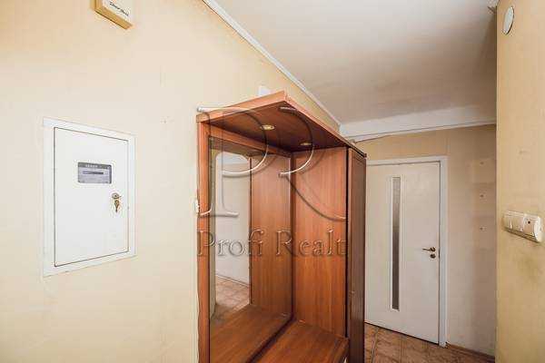 Продаж 3-кімнатної квартири 69 м², Велика Васильківська вул., 102