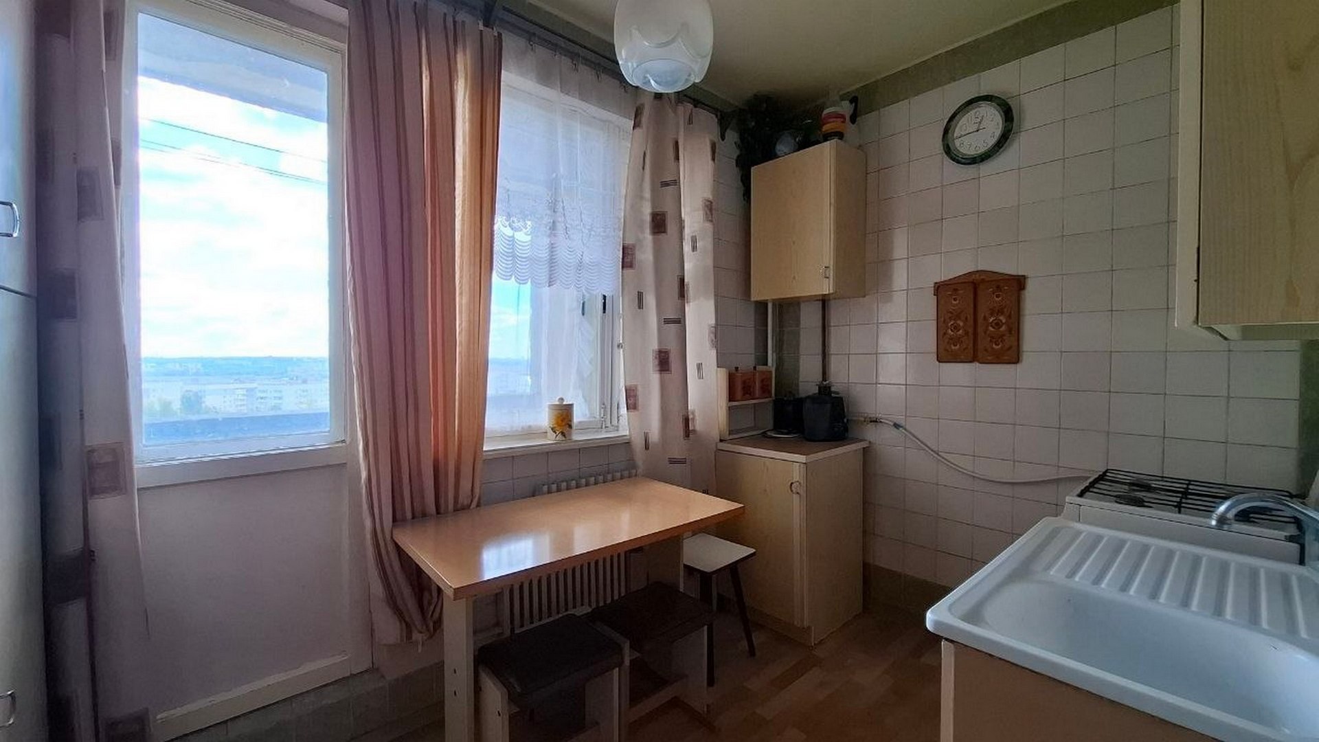 Продажа 4-комнатной квартиры 83 м², Гвардейцев Широнинцев ул., 51