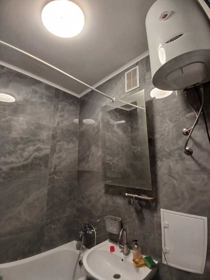 Аренда 3-комнатной квартиры 59 м², Мира просп., 2/3