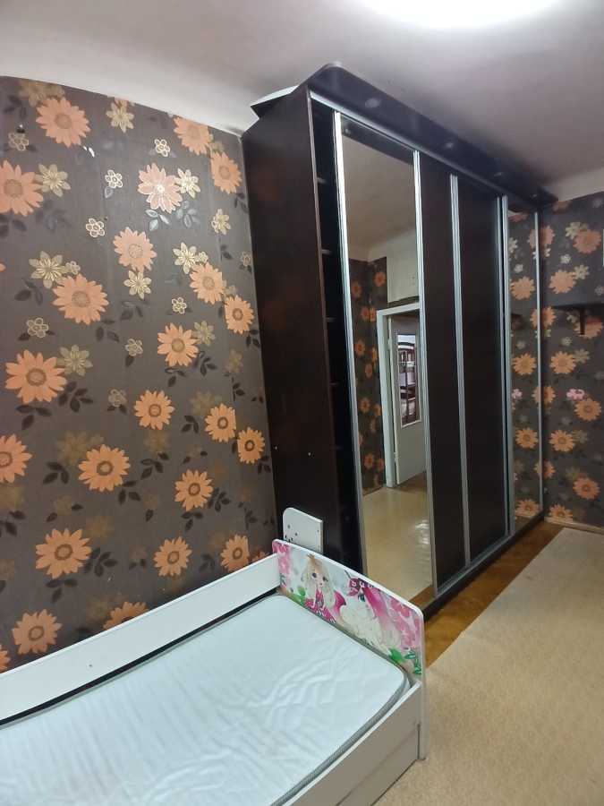 Аренда 3-комнатной квартиры 59 м², Мира просп., 2/3