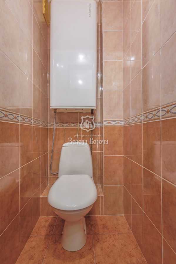 Продаж 3-кімнатної квартири 70.2 м², Миколи Бажана просп., 5А