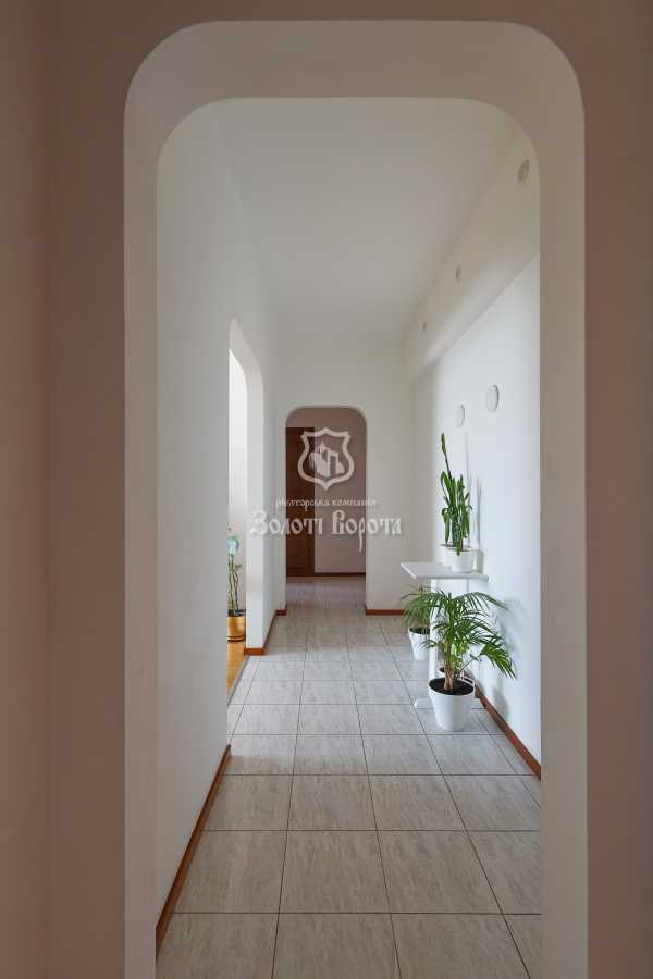 Продаж 3-кімнатної квартири 70.2 м², Миколи Бажана просп., 5А