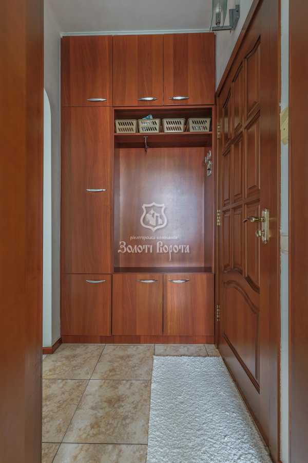 Продаж 3-кімнатної квартири 70.2 м², Миколи Бажана просп., 5А