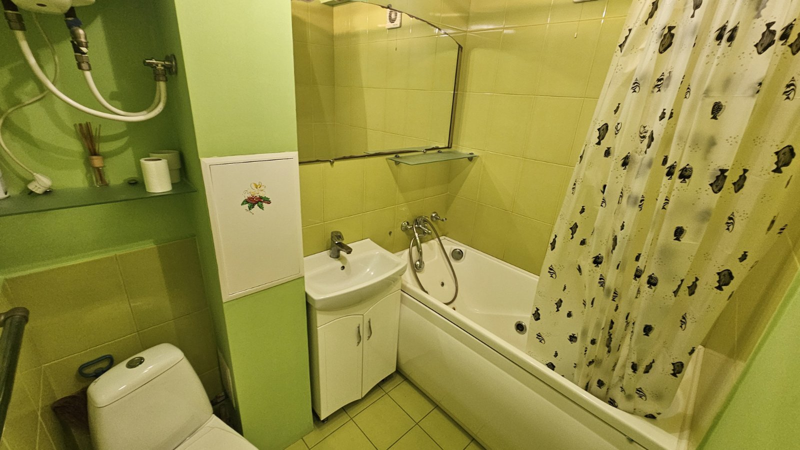 Оренда 2-кімнатної квартири 50 м², Дніпровська наб., 9А