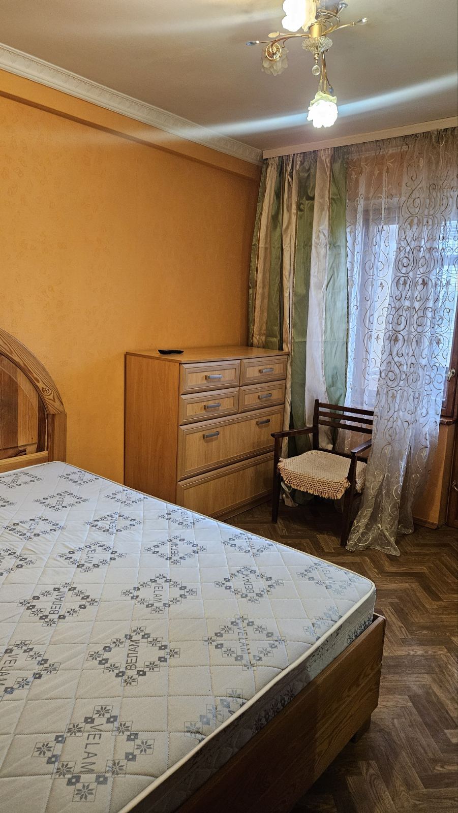 Оренда 2-кімнатної квартири 50 м², Дніпровська наб., 9А
