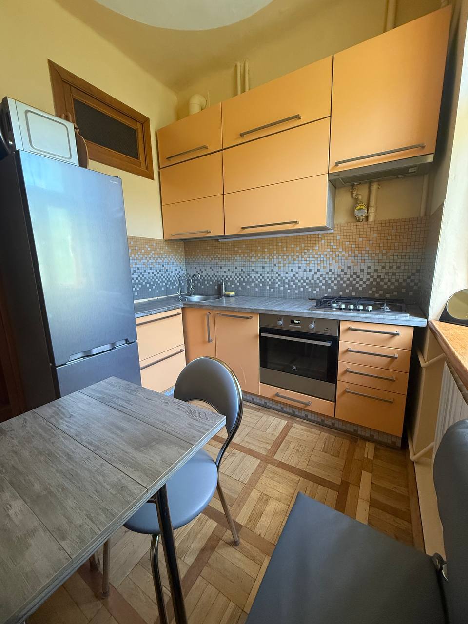 Продаж 2-кімнатної квартири 62.6 м², Миколи Раєвського вул., 28