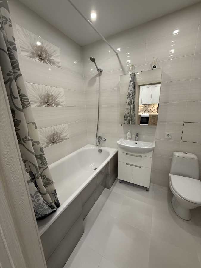 Оренда 2-кімнатної квартири 43.2 м², Європейська пл., Союза, 41Е