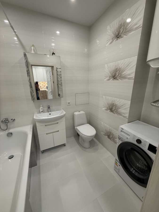 Оренда 2-кімнатної квартири 43.2 м², Європейська пл., Союза, 41Е