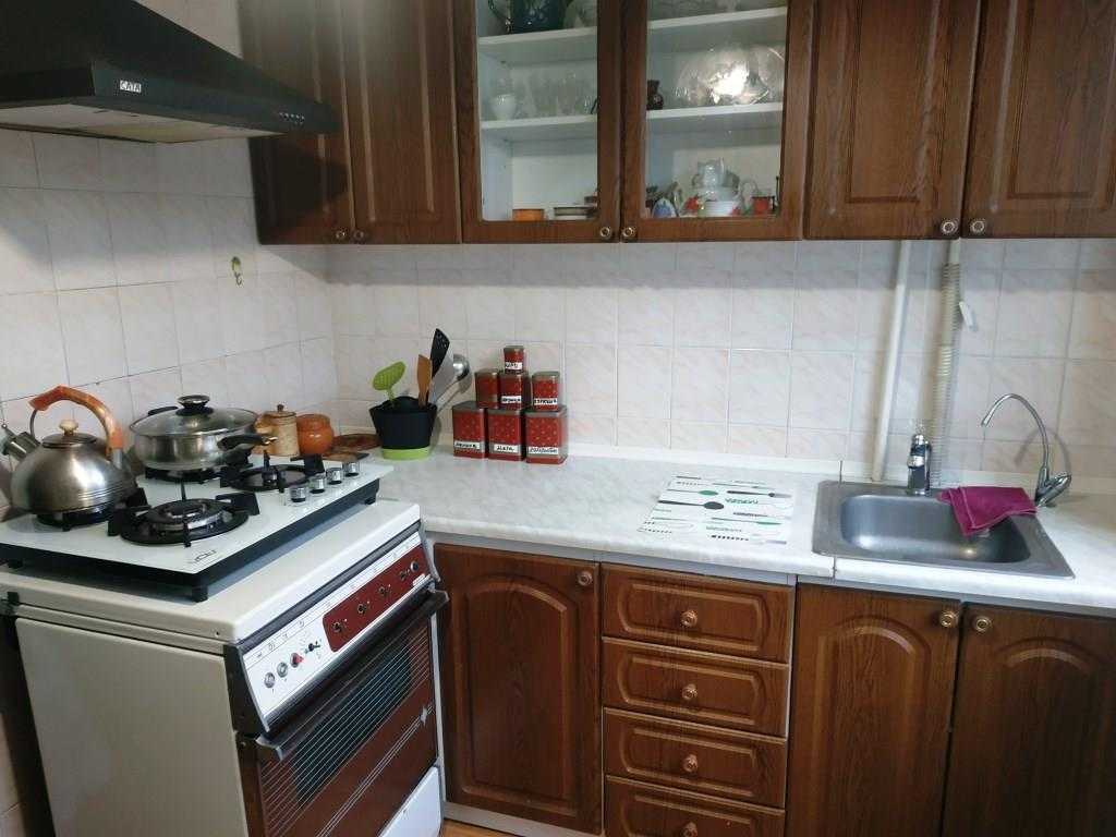 Оренда 2-кімнатної квартири 61 м², Райдужна вул., 3Б