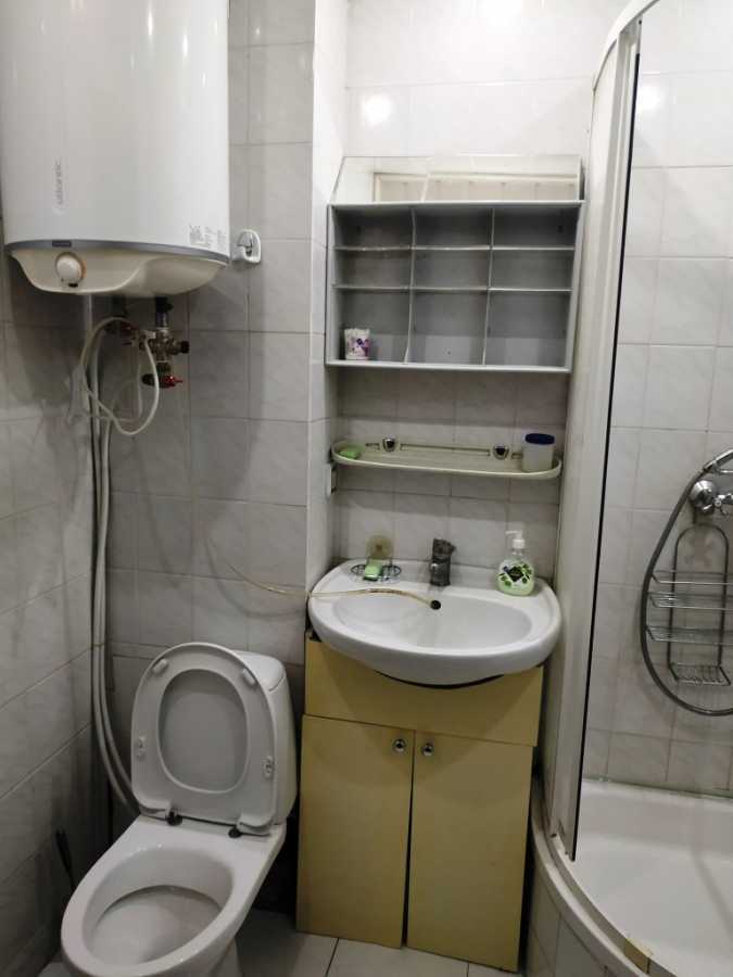 Оренда 2-кімнатної квартири 61 м², Райдужна вул., 3Б