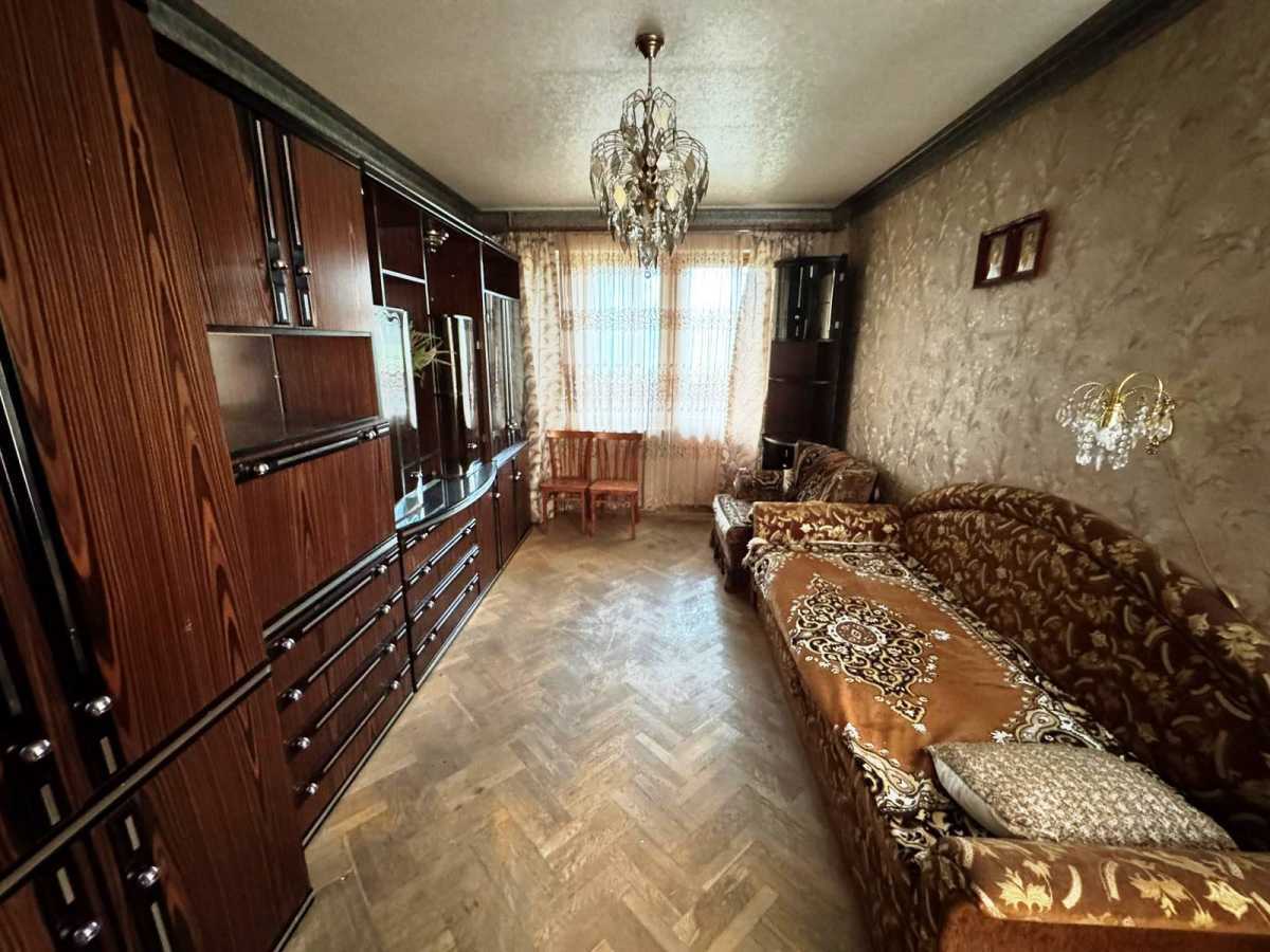 Оренда 2-кімнатної квартири 61 м², Райдужна вул., 3Б