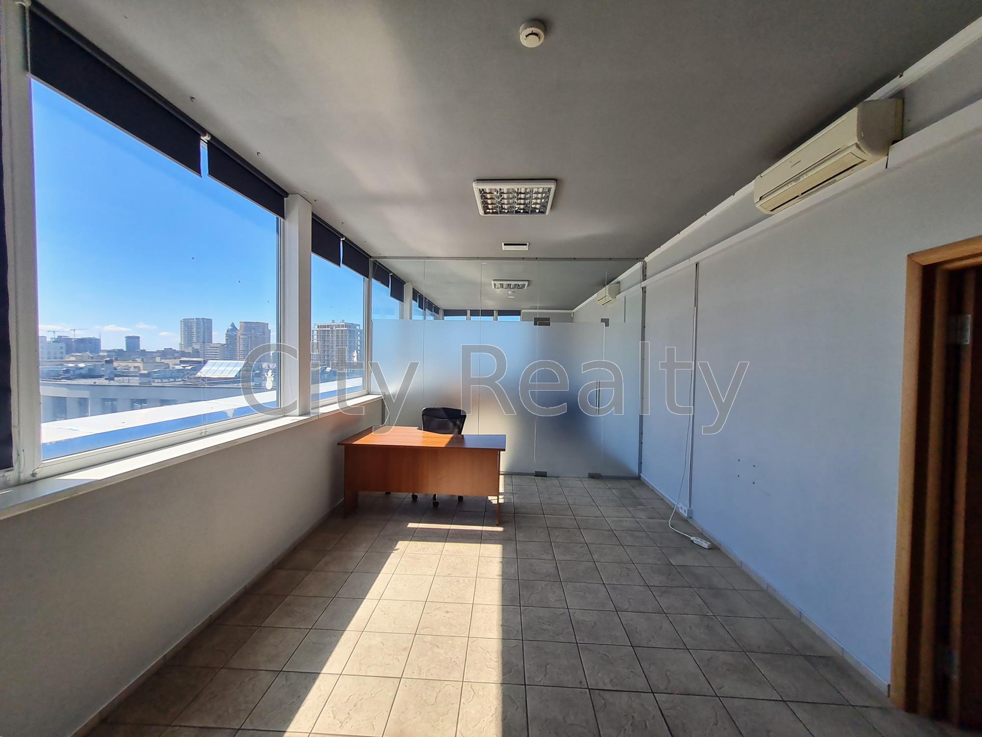 Аренда офиса 381.7 м², Крестовый пер., 2А