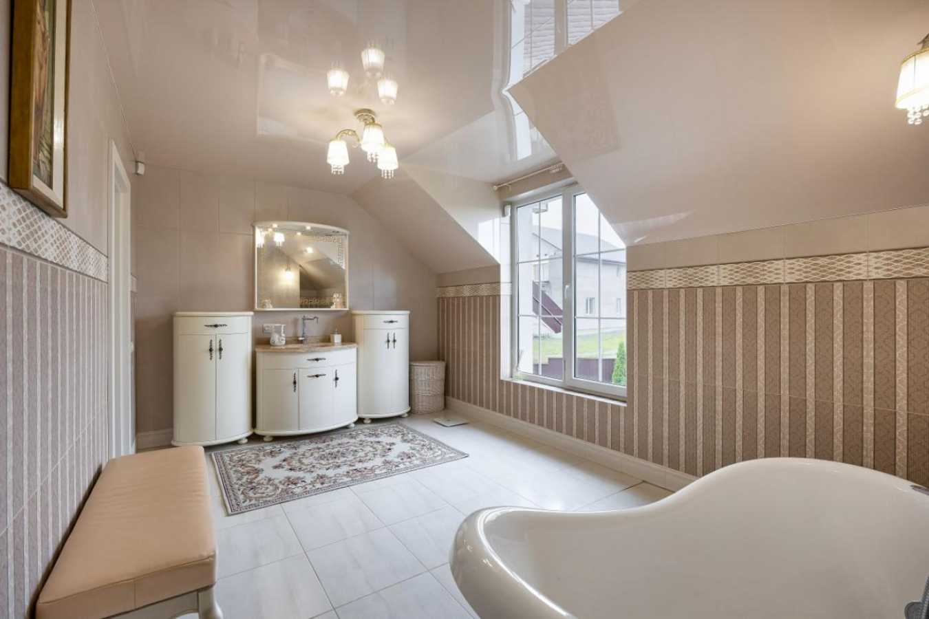 Продажа 5-комнатной квартиры 298 м², Соколина