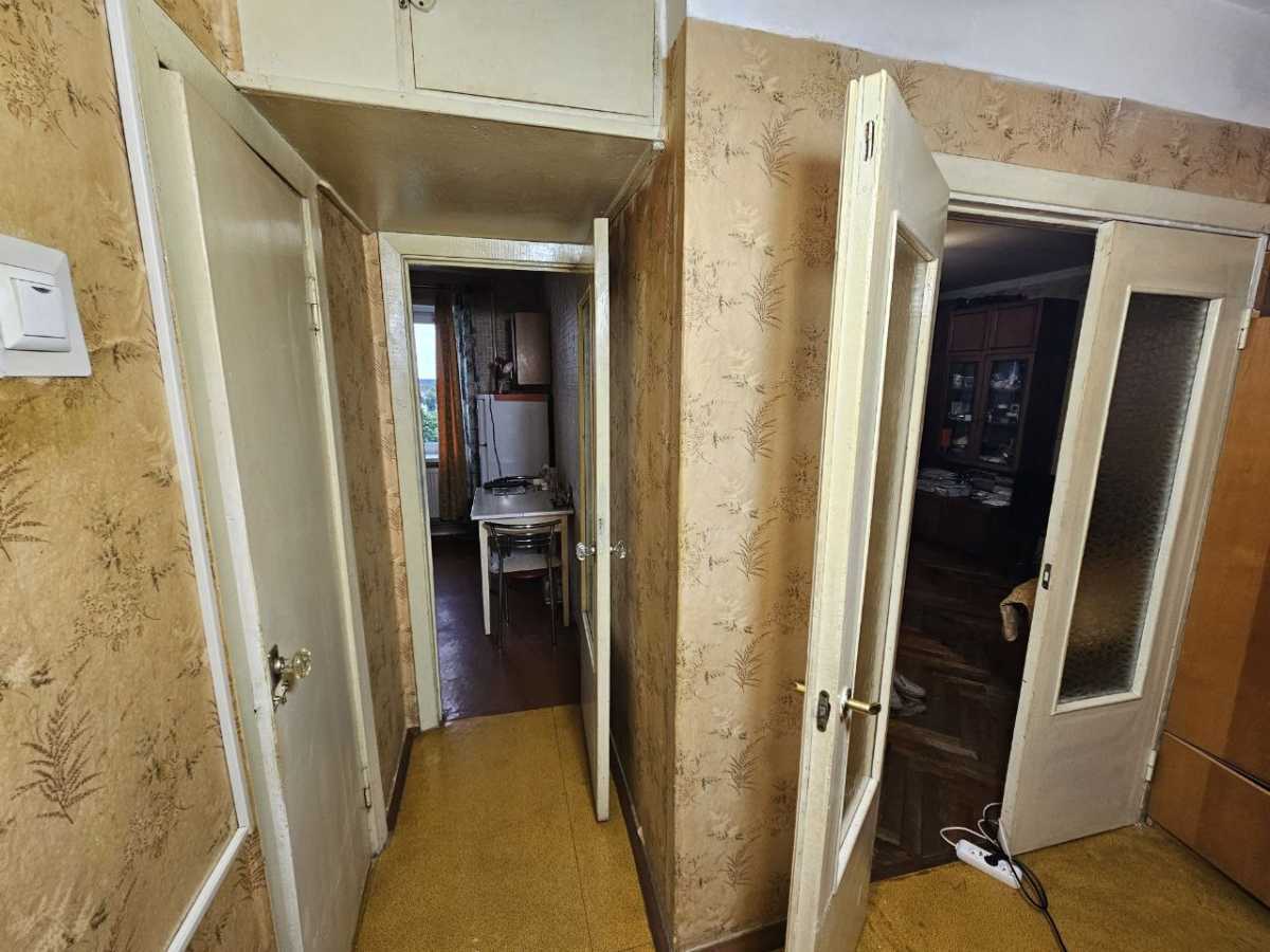 Продаж 1-кімнатної квартири 40 м², Білогородська вул., 45