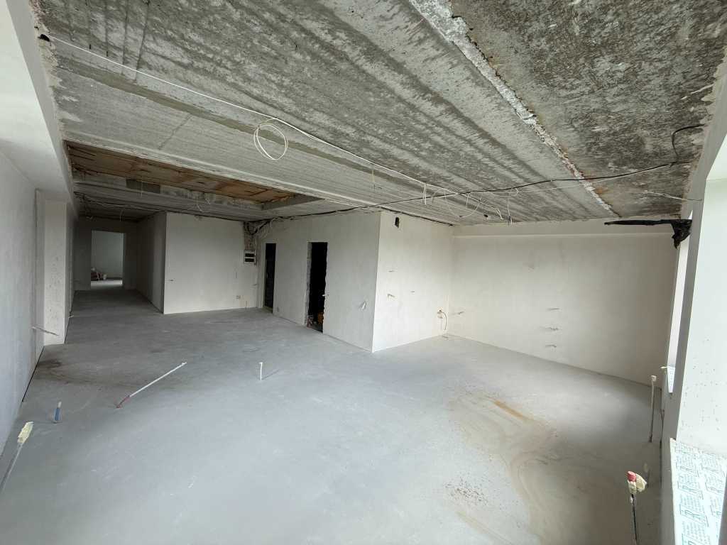 Продажа 2-комнатной квартиры 103 м², Грушевского ул., 7