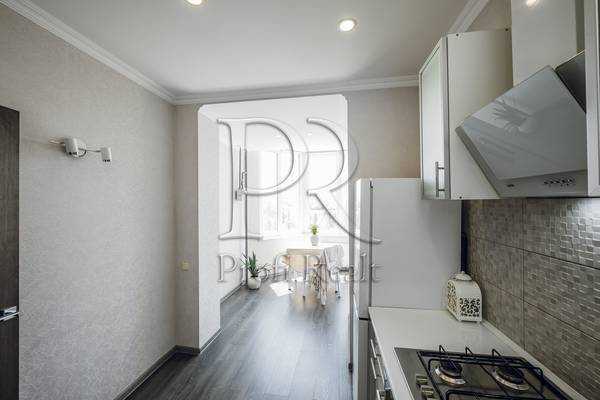 Продаж 1-кімнатної квартири 38 м², Боголюбова вул., 26