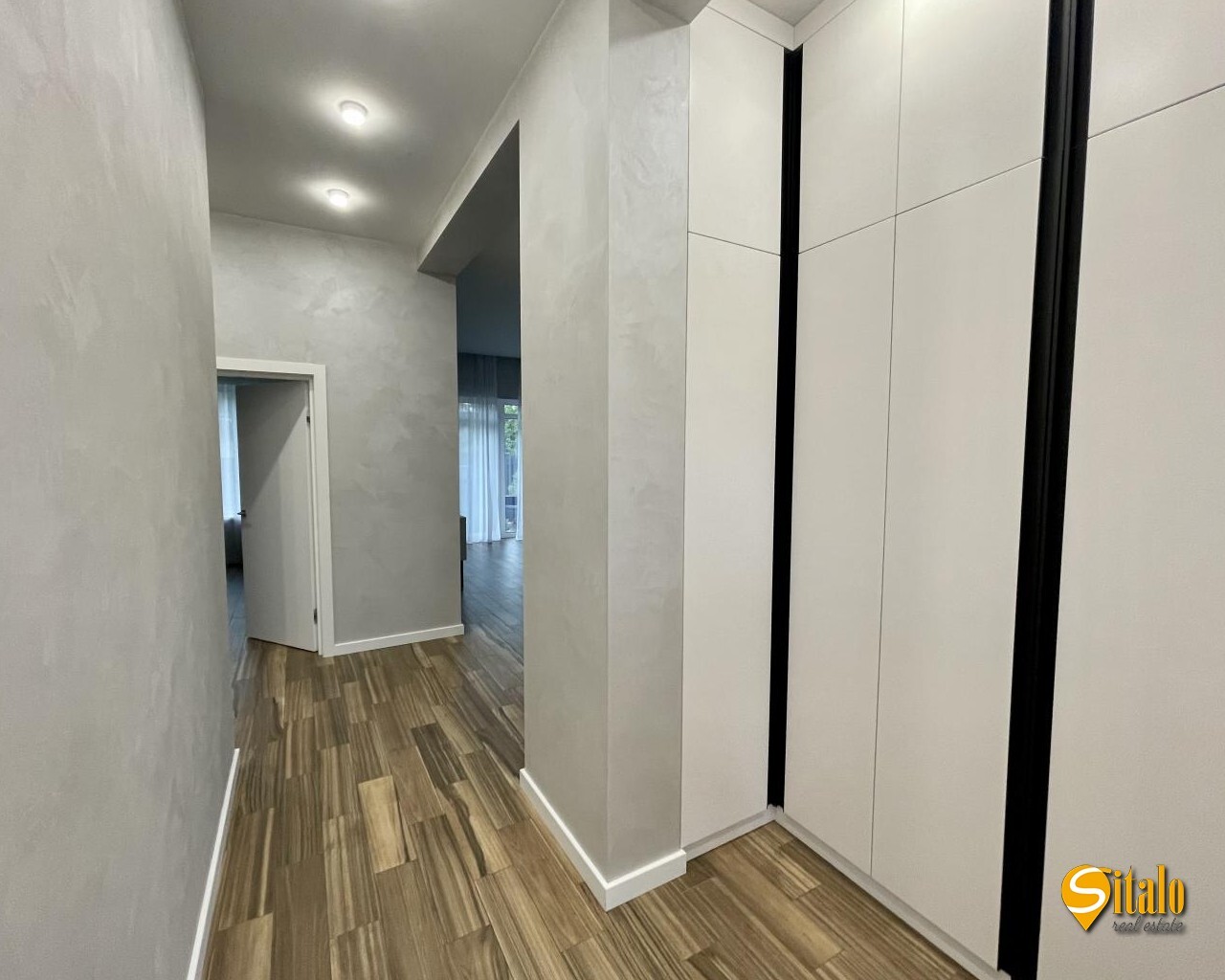 Продаж будинку 144 м²