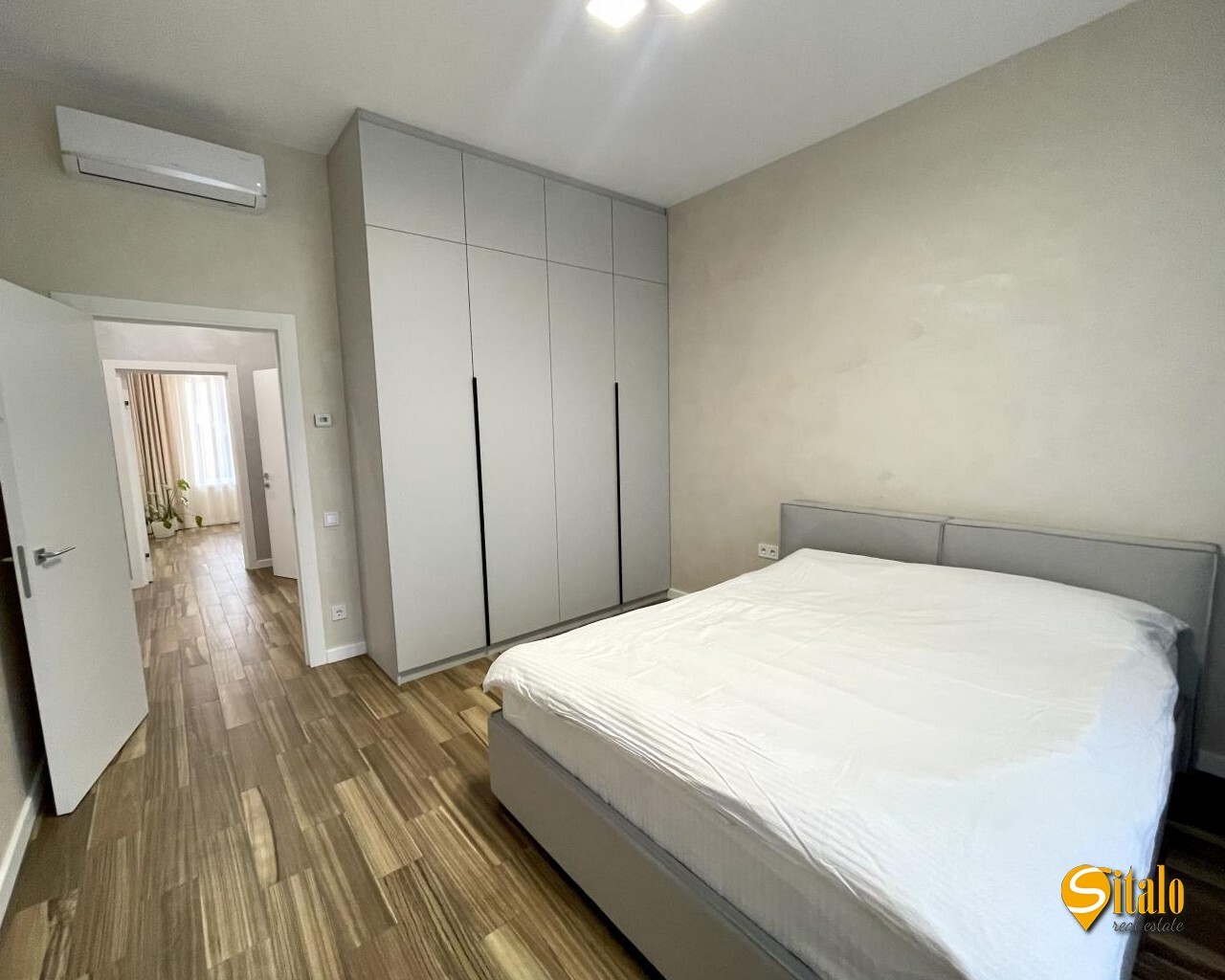 Продаж будинку 144 м²