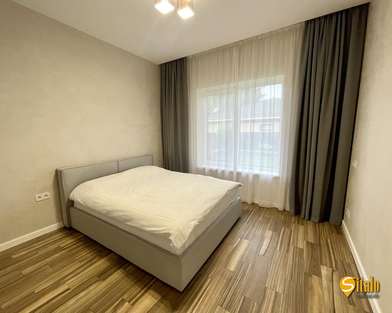 Продаж будинку 144 м²