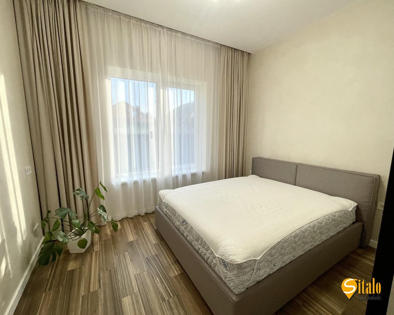 Продаж будинку 144 м²