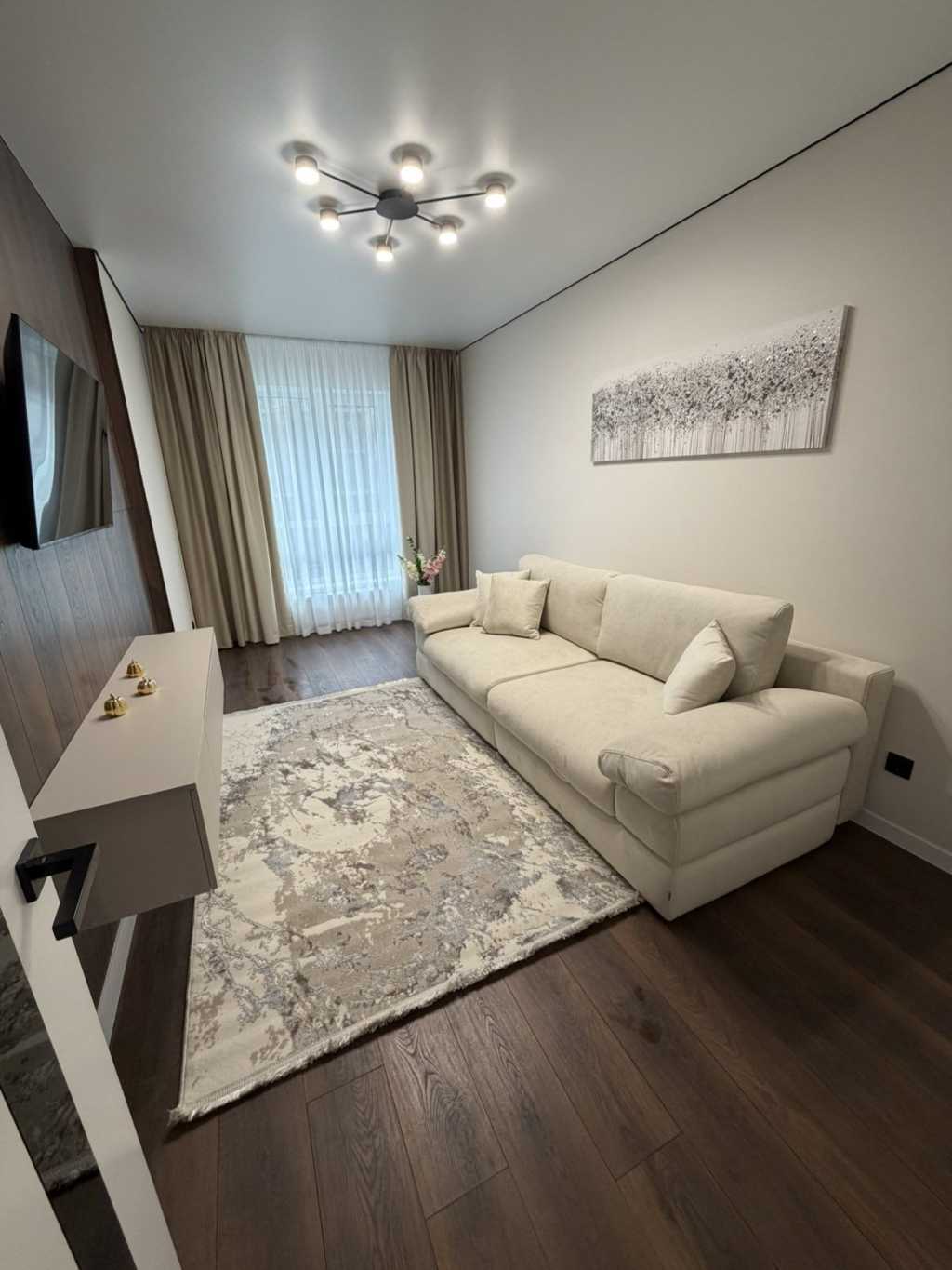 Оренда 2-кімнатної квартири 65 м², Метрологічна вул., 107Г