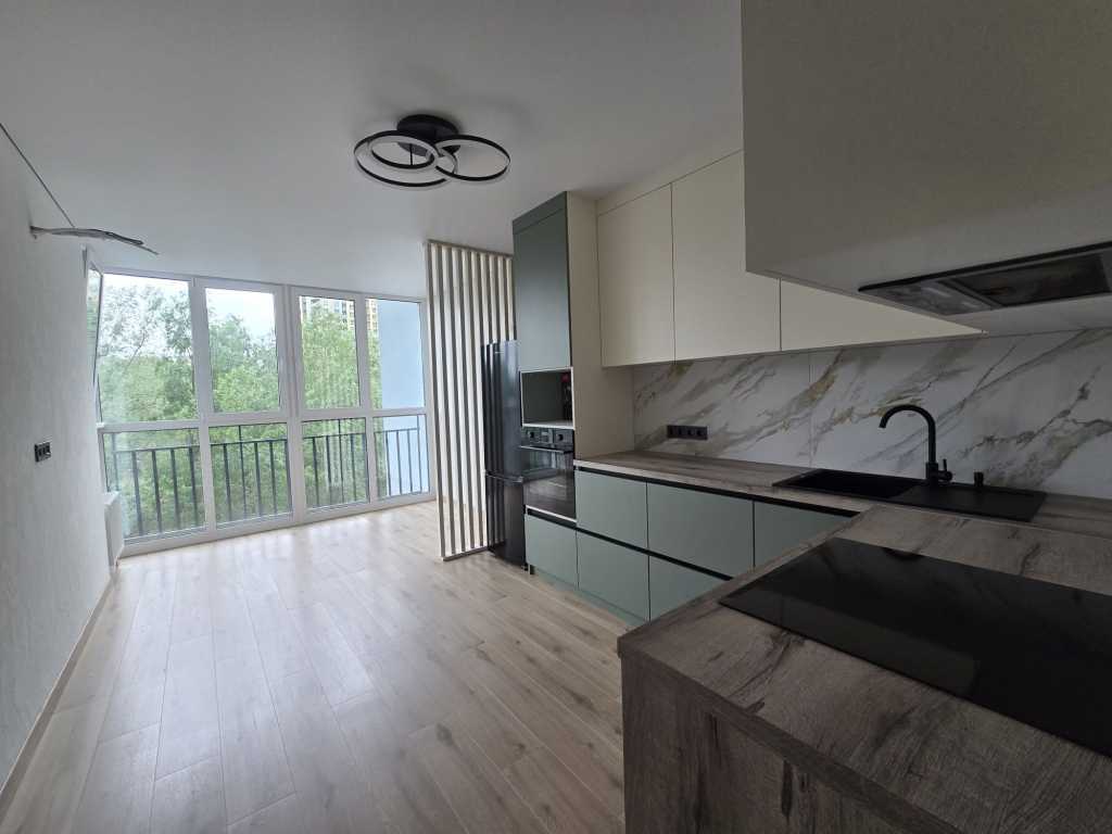 Оренда 1-кімнатної квартири 45 м², Академіка Глушкова просп., 1 пав 5