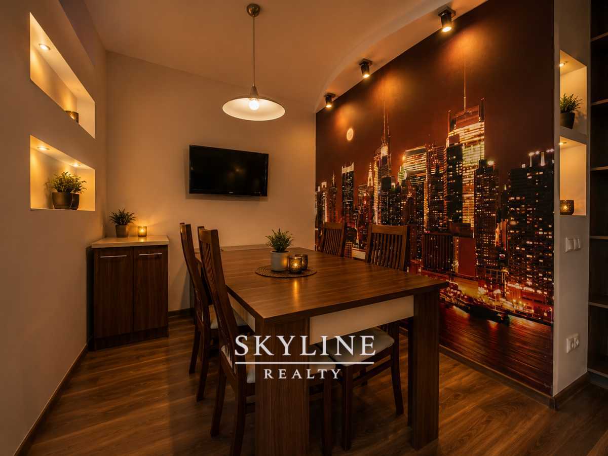 Продаж 2-кімнатної квартири 58 м², Миколи Ушакова вул., 1Б