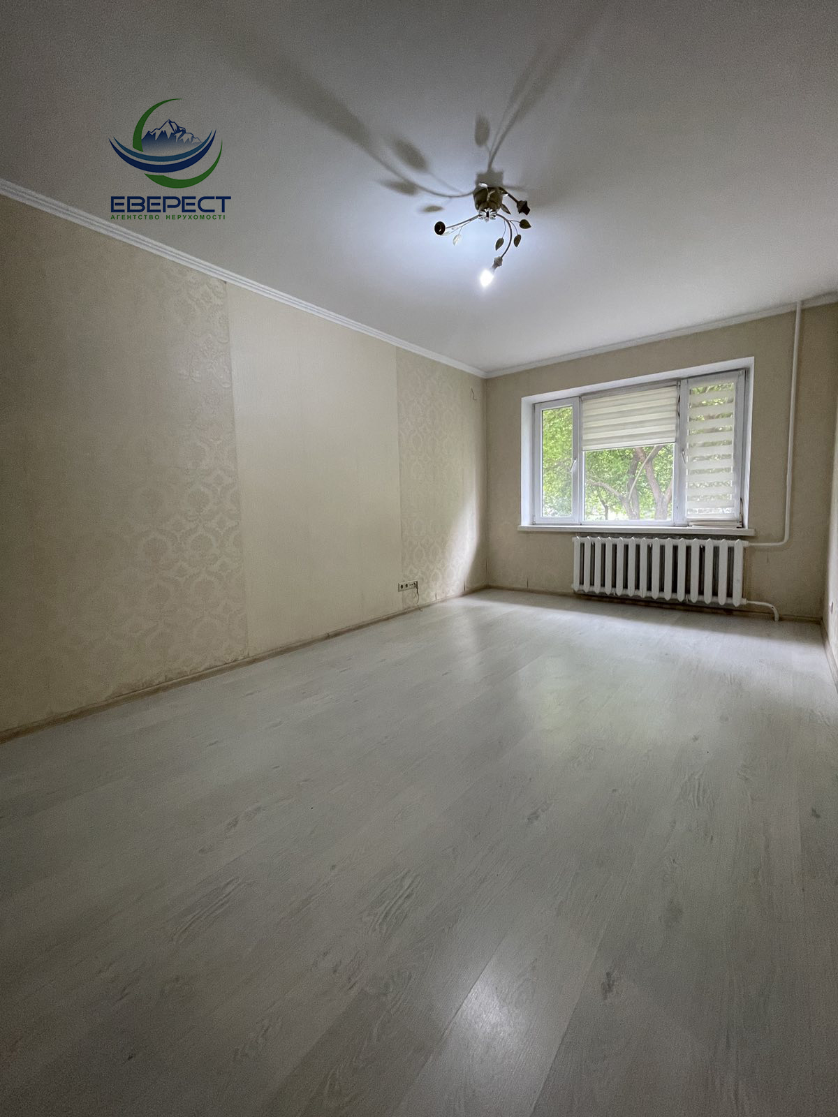 Продаж 2-кімнатної квартири 47.5 м², Кравчука вул.