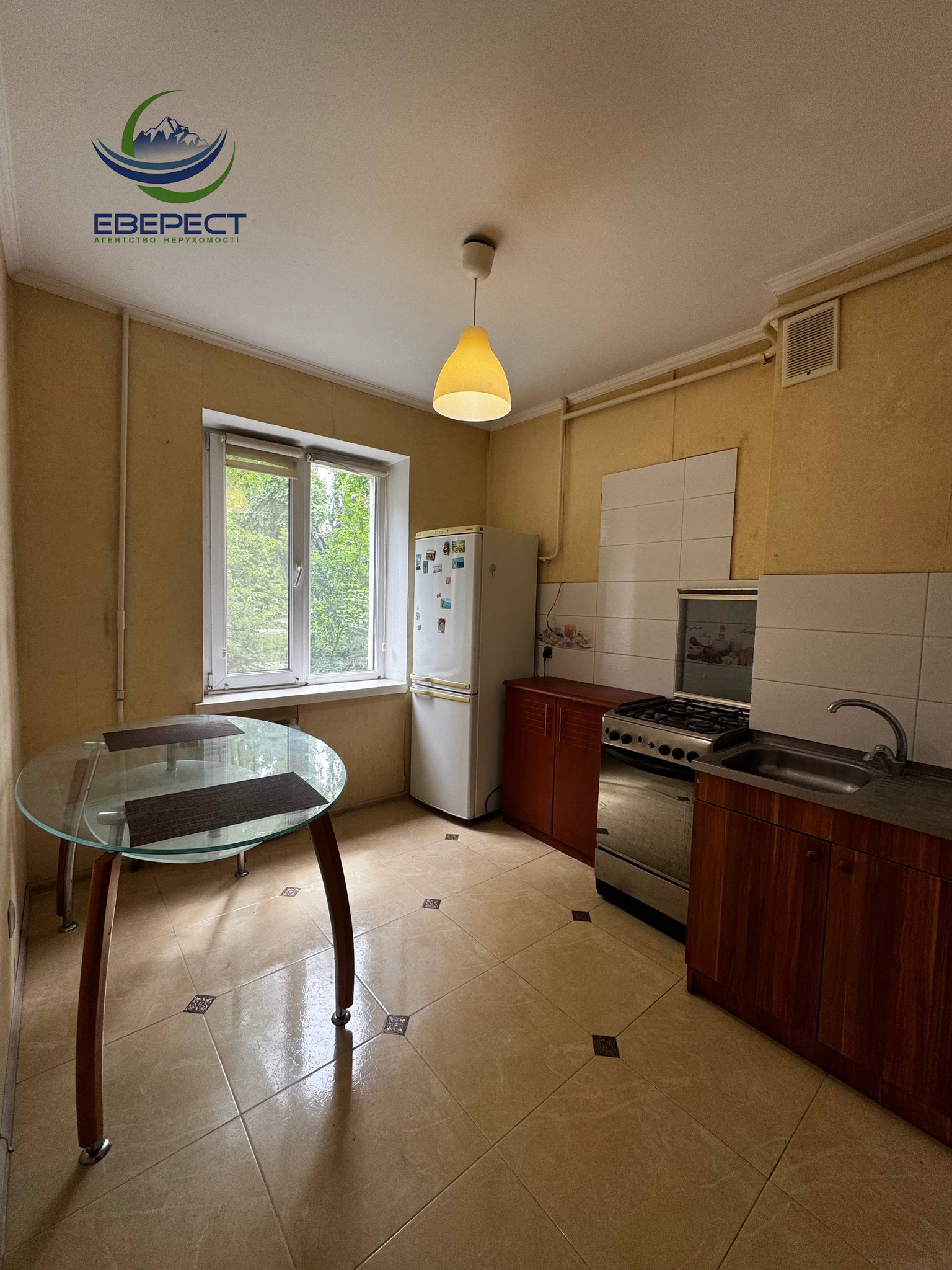Продаж 2-кімнатної квартири 47.5 м², Кравчука вул.