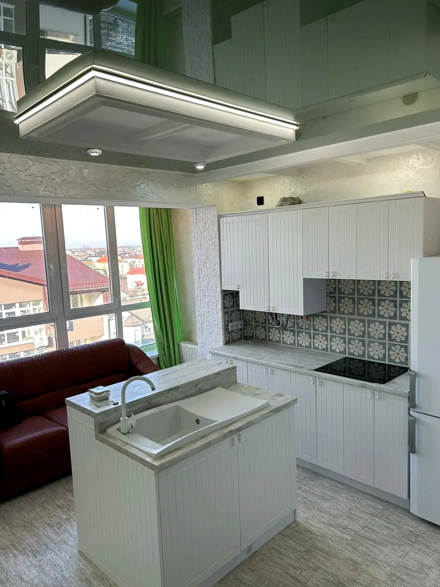 Оренда 1-кімнатної квартири 45 м², Інститутська вул., 51