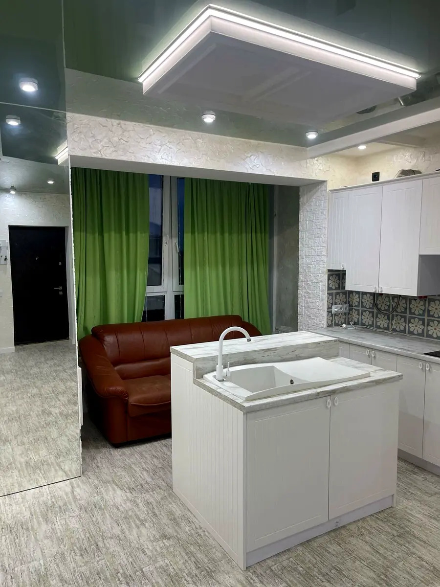 Оренда 1-кімнатної квартири 45 м², Інститутська вул., 51