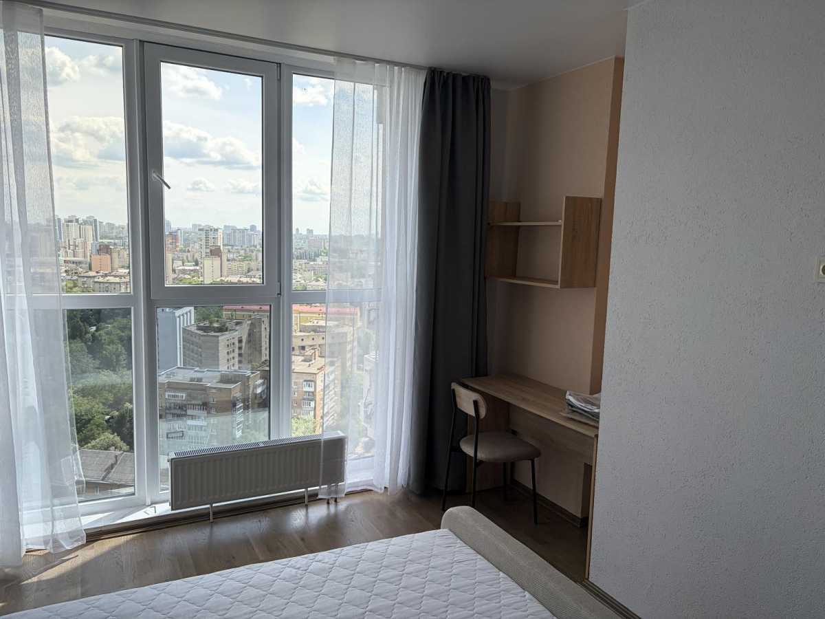 Оренда 1-кімнатної квартири 47.5 м², Багговутівська вул., 25