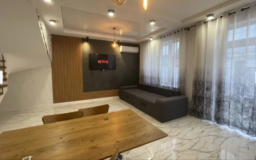 Оренда будинку 150 м², Шишкина вул.