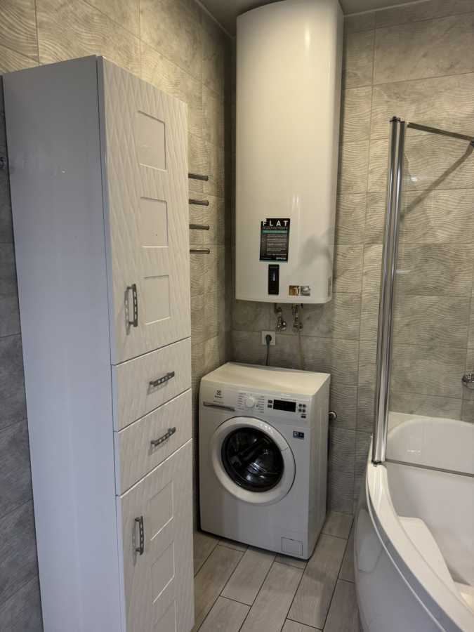 Оренда 2-кімнатної квартири 96 м², Черных Запорожцев, 26а