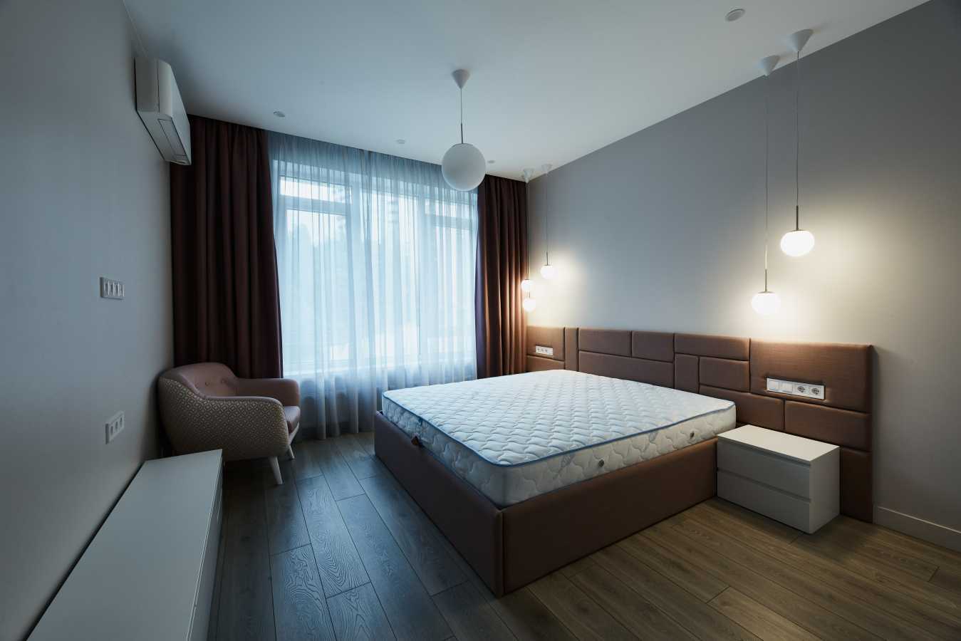 Оренда 3-кімнатної квартири 90 м², Саперне Поле вул., 3