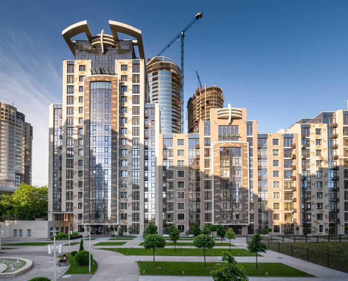 Оренда 3-кімнатної квартири 90 м², Саперне Поле вул., 3
