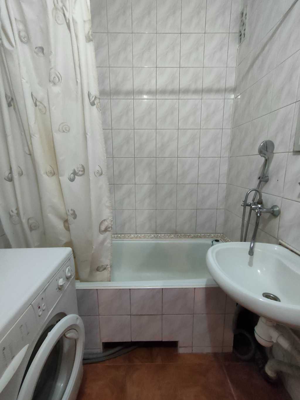 Аренда 1-комнатной квартиры 55 м², Анны Ахматовой ул., 37