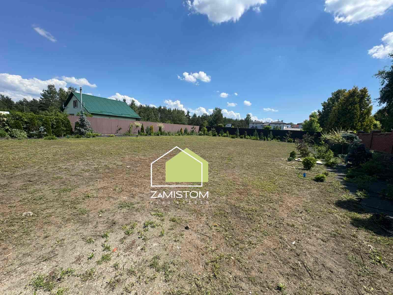 Продаж будинку 261 м²