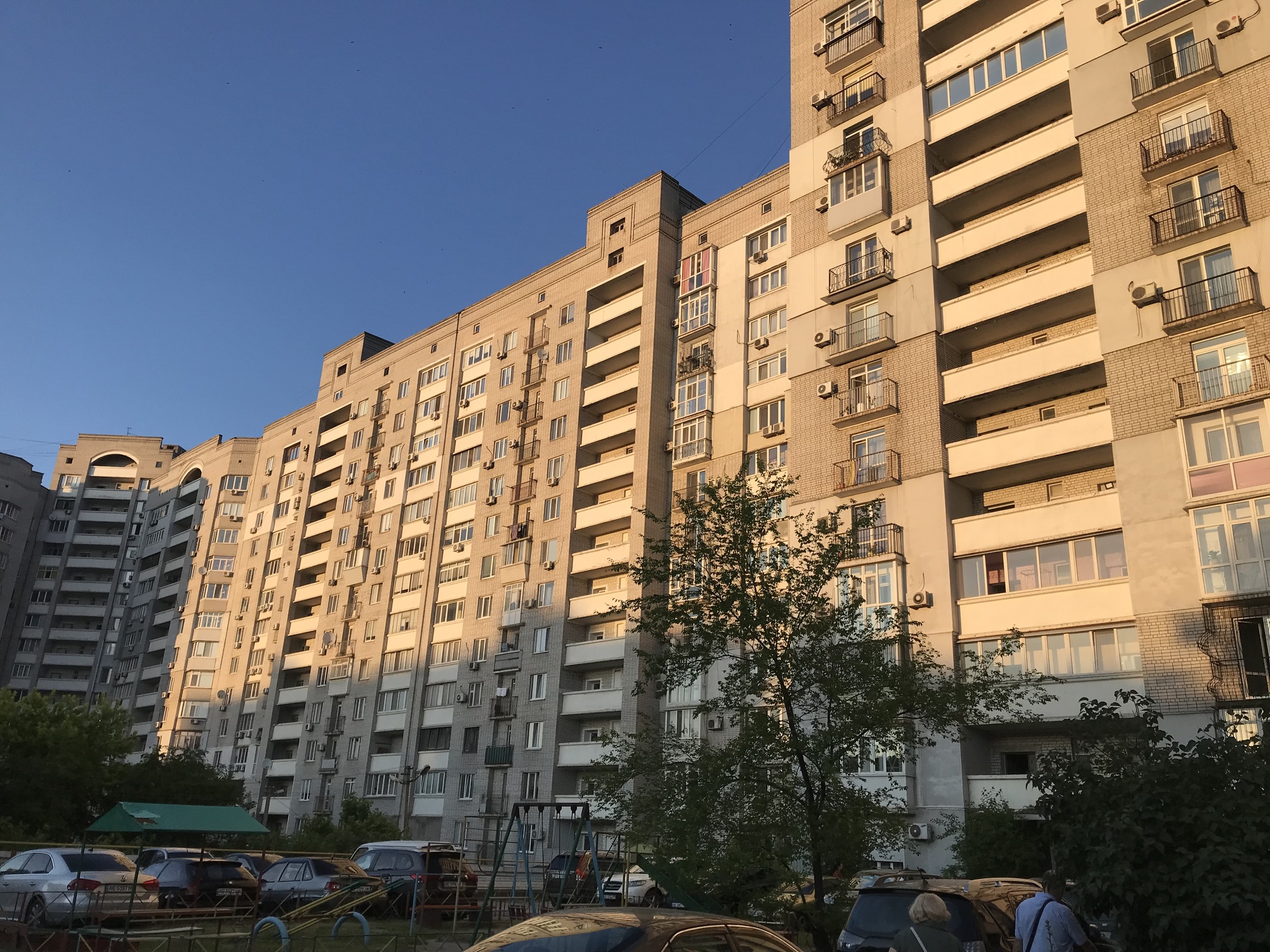 Продажа 1-комнатной квартиры 43 м², Рабочая ул., 160