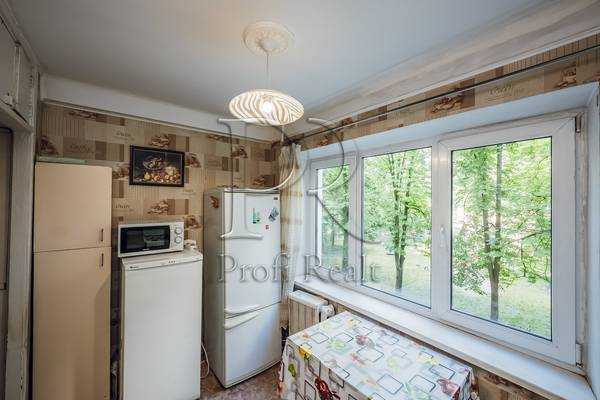 Продаж 2-кімнатної квартири 47 м², Івана Виговського вул., 10