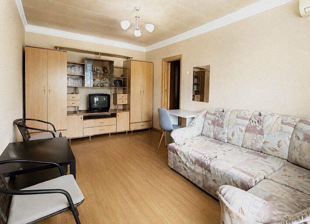 Продажа 1-комнатной квартиры 32 м², Евгения Гребенки ул.